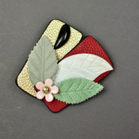 Брошки у стилі "Hand Made"